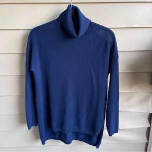 Lark‎ & Ro 100% Cashmere Blue Turtleneck Sweaters size XS Boxy Capsule Wardrobe